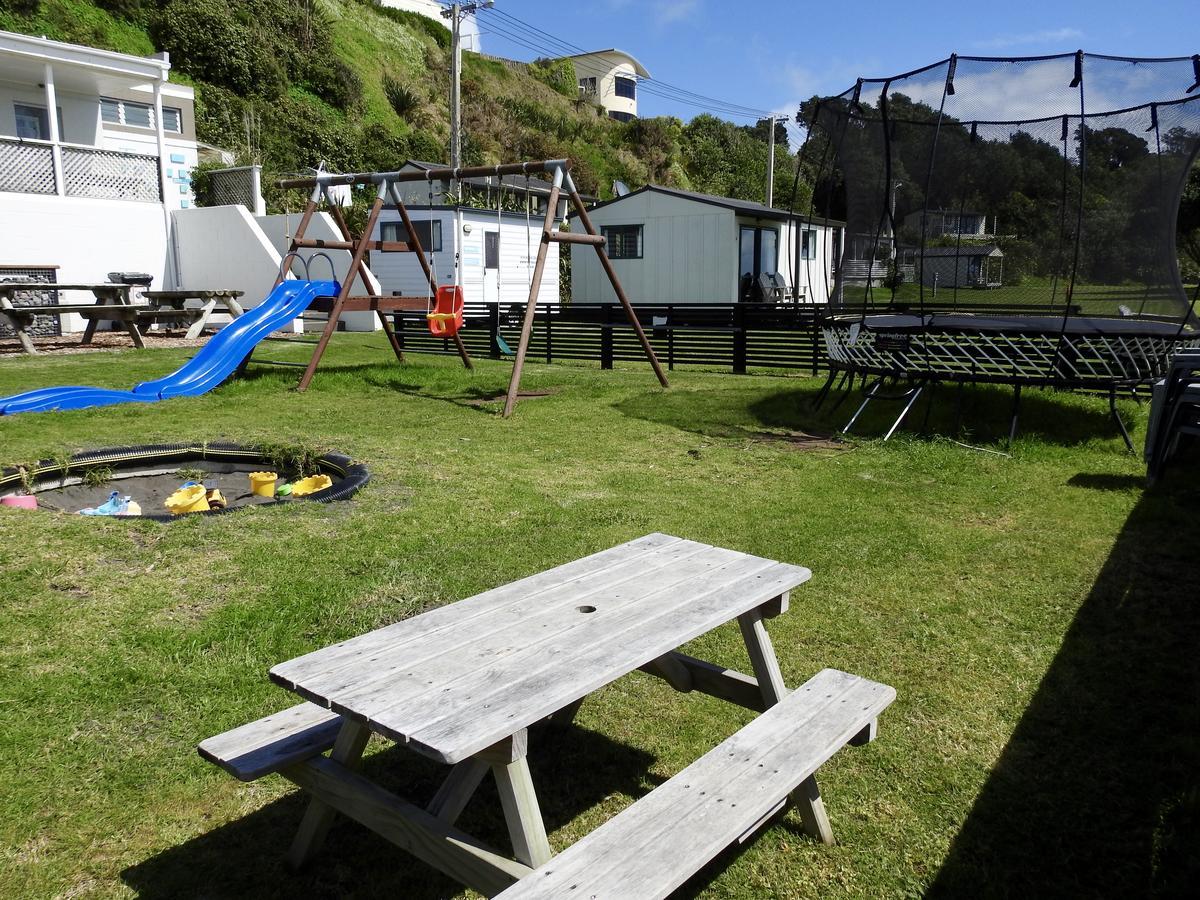 Oakura Beach Holiday Park Dış mekan fotoğraf