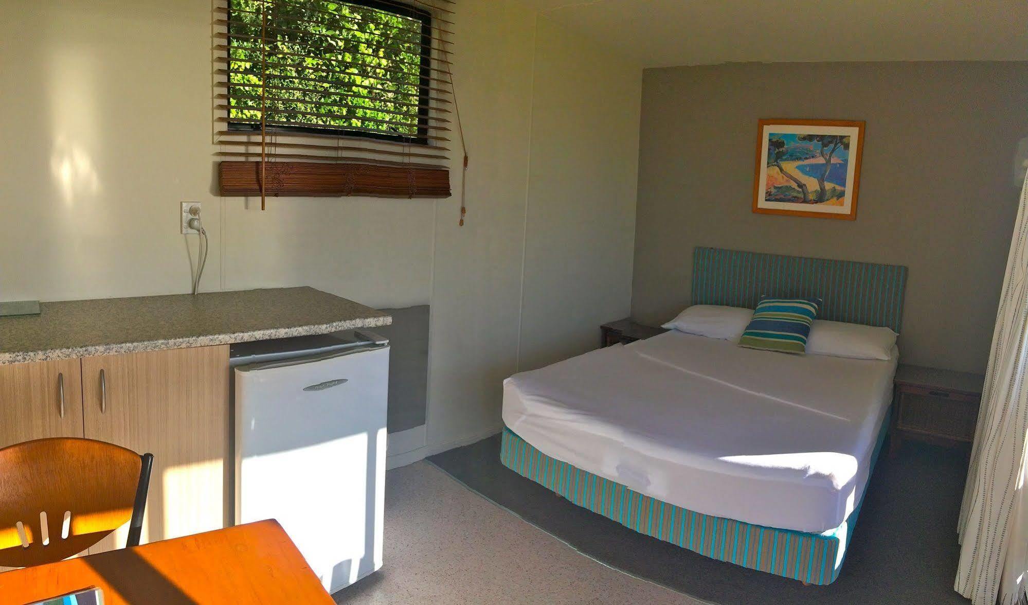 Oakura Beach Holiday Park Dış mekan fotoğraf